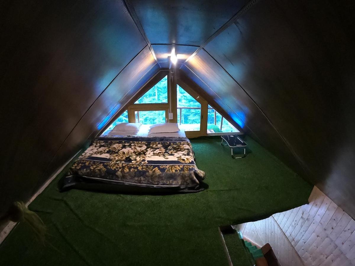 Reverberate Cafe & Cottages - Negi'S Place Jibhi Luaran gambar